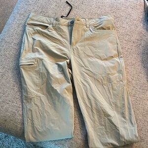 Patagonia skyline traveler pants